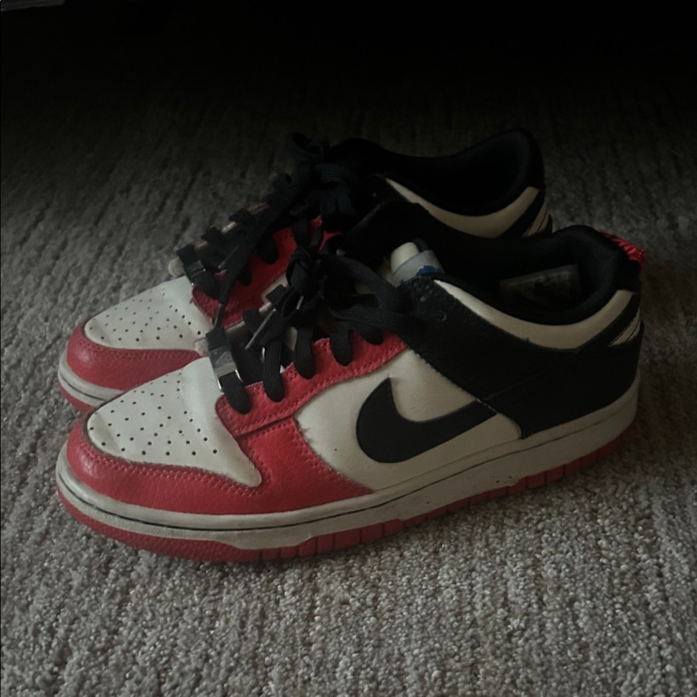 Nike Kids Black and Red Sneakers
